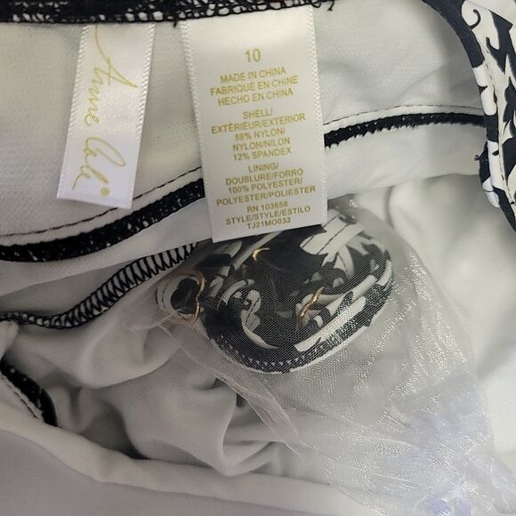 NWOT Anne Cole Paisley Strapless Ruched Onepiece Swimsuit - Picture 5 of 6